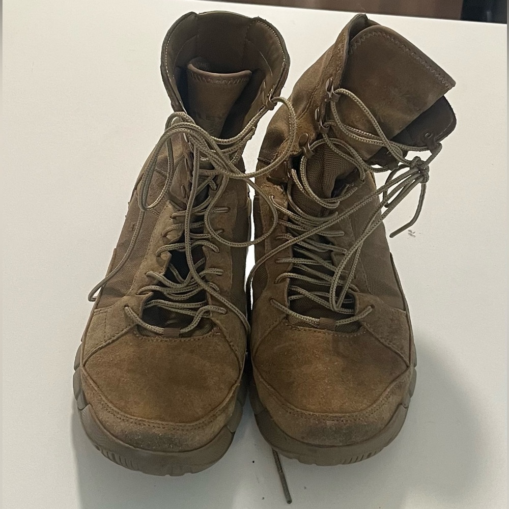 Oakley Light Assault Boot 2